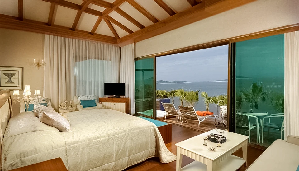 هتل بی پریمیوم بدروم